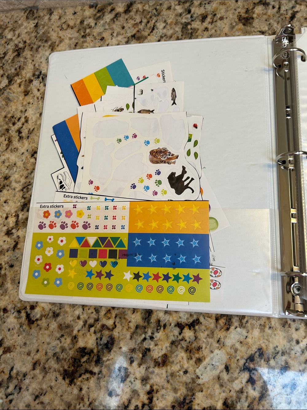 National Geographic Sticker Book - Picture 2 of 16